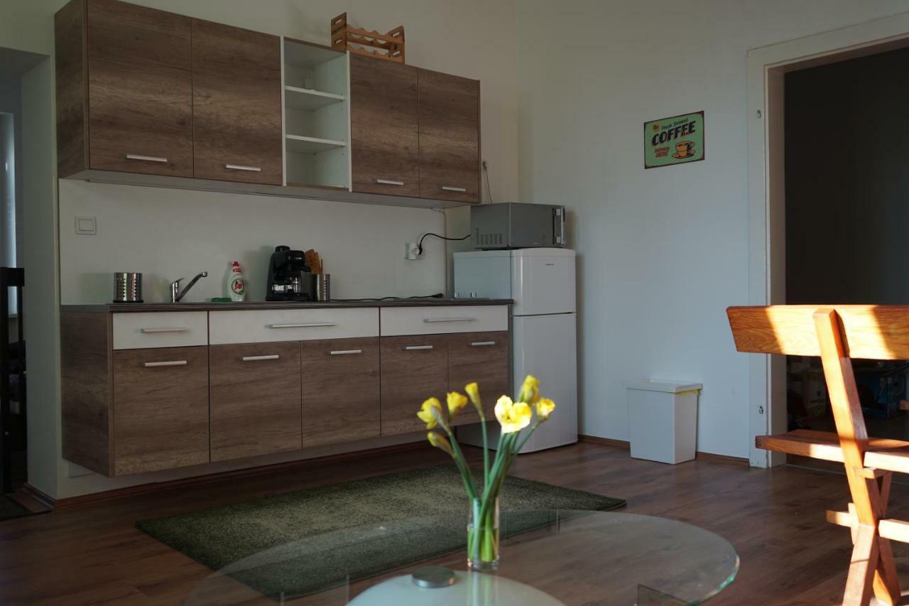 Arnie Apartman Арнольдштайн Экстерьер фото